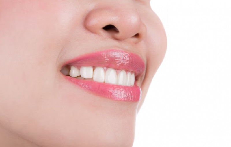 Eight teeth